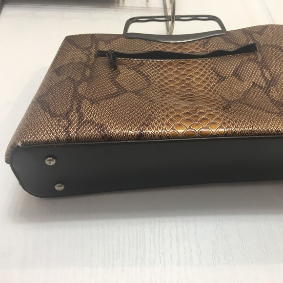 Faux Snakeskin Clutch with Folding Handle - Picture 4 of 5